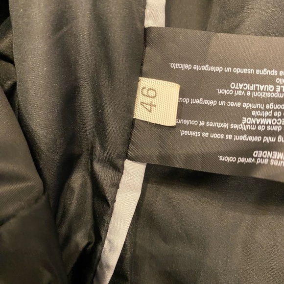 Flo Clo winter jacket, size 46, black, excellent condition - Picture 2 of 4